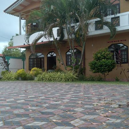 Ch Rooms - Transit Airport Negombo Exterior photo