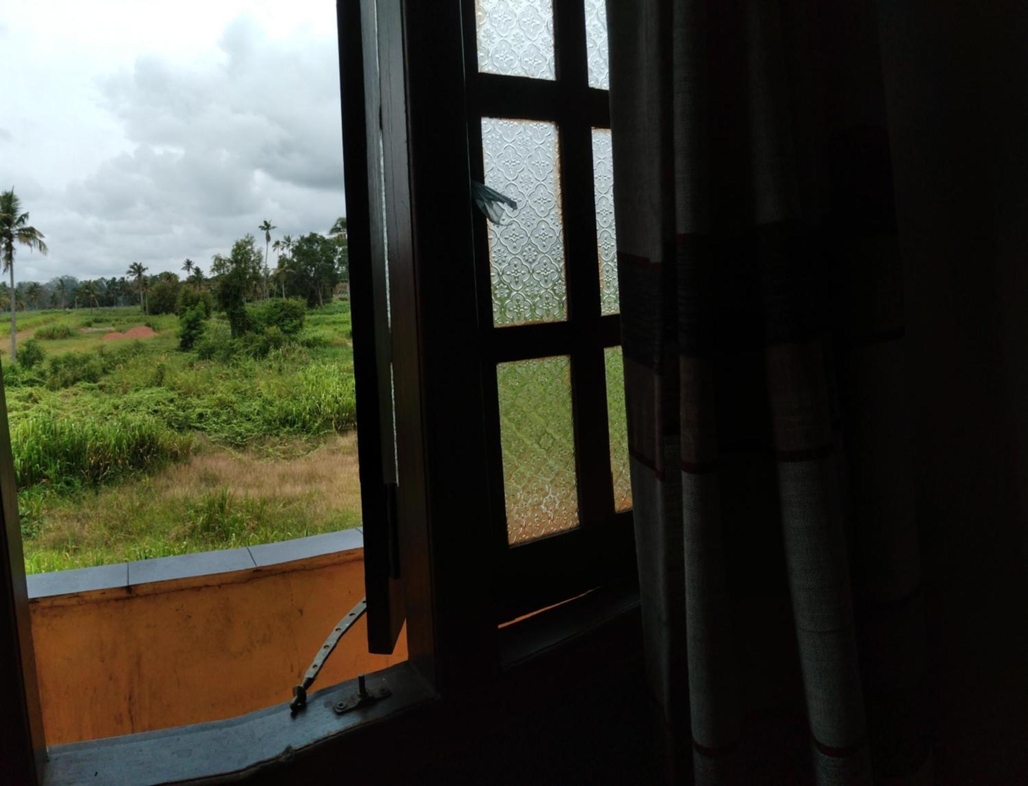 Ch Rooms - Transit Airport Negombo Exterior photo
