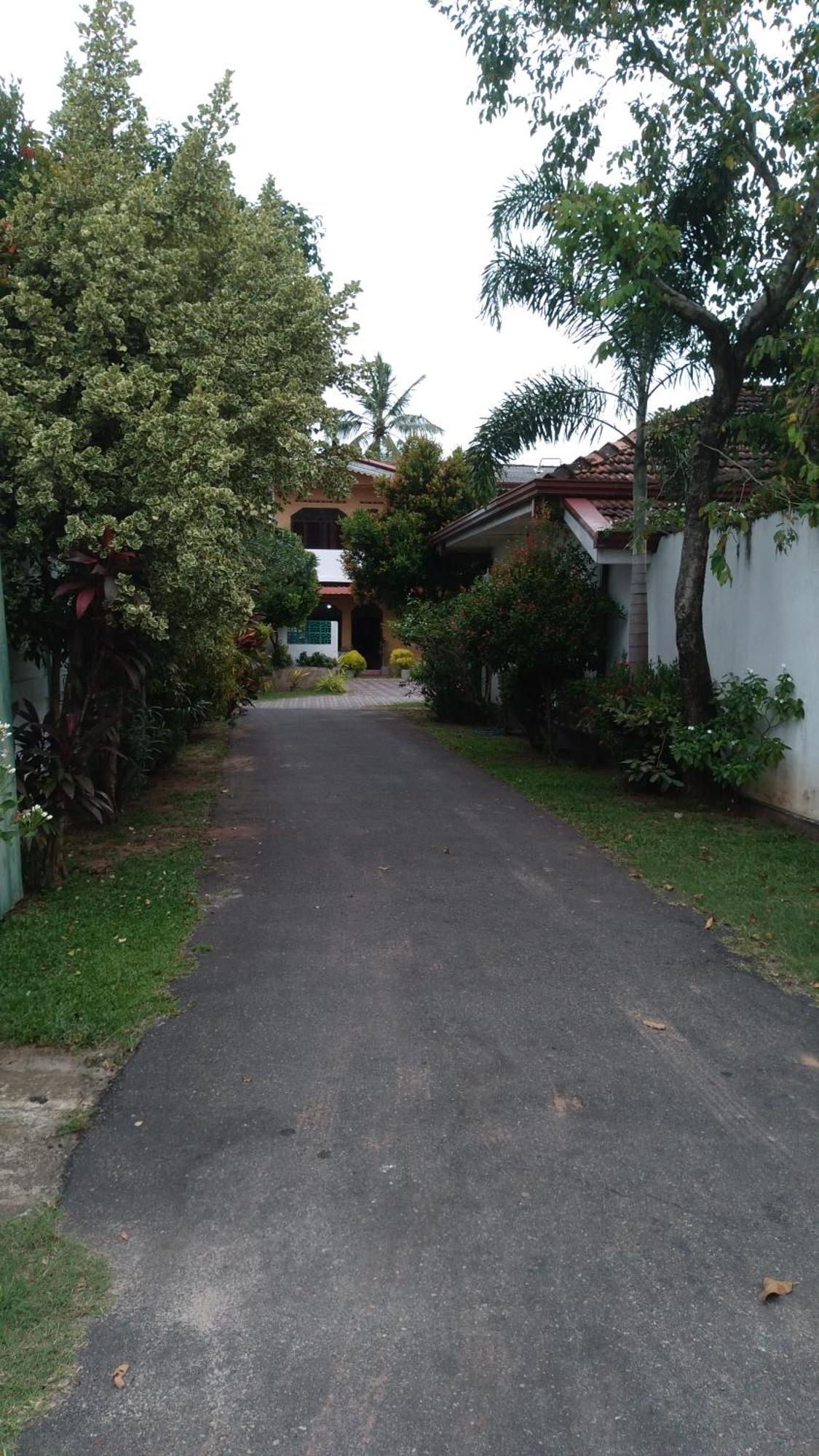 Ch Rooms - Transit Airport Negombo Exterior photo