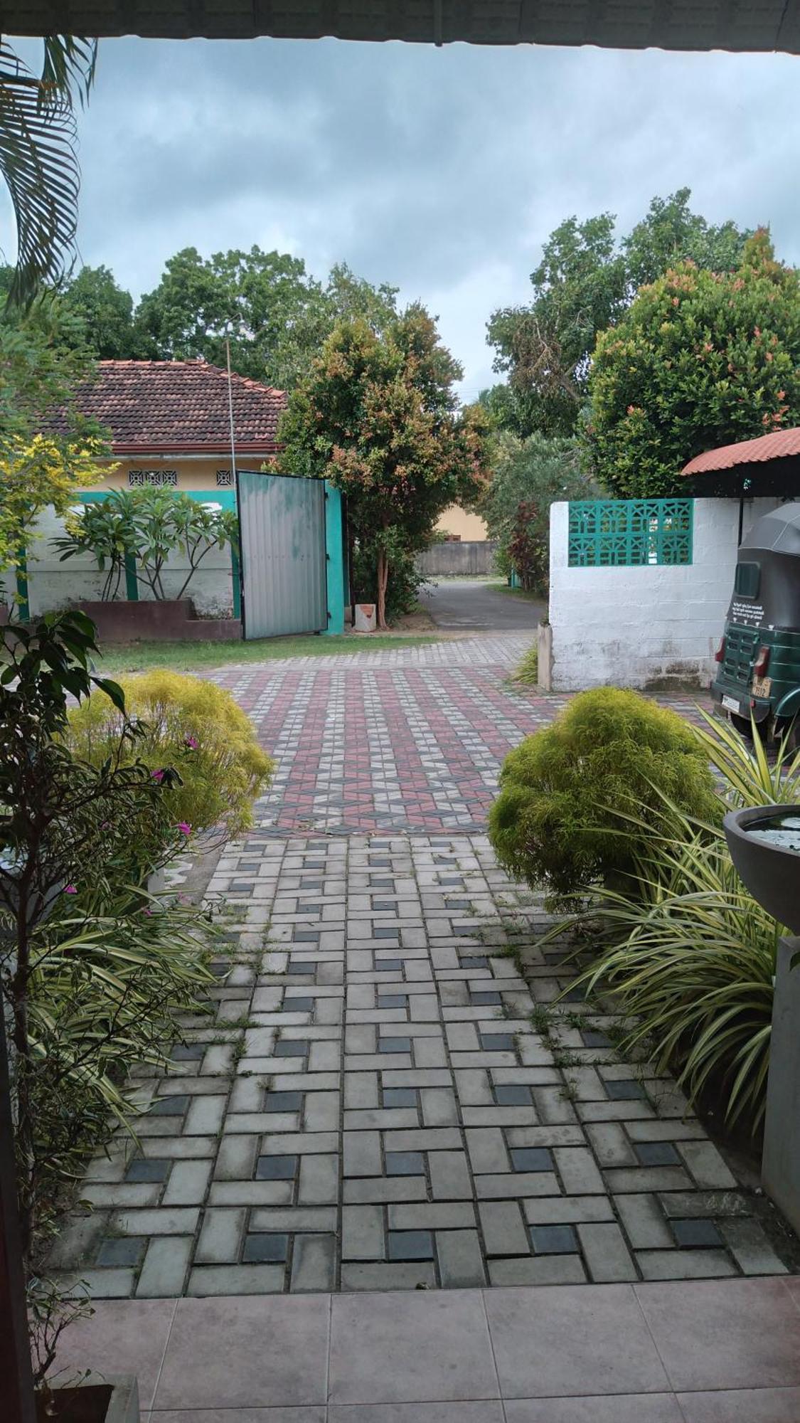 Ch Rooms - Transit Airport Negombo Exterior photo