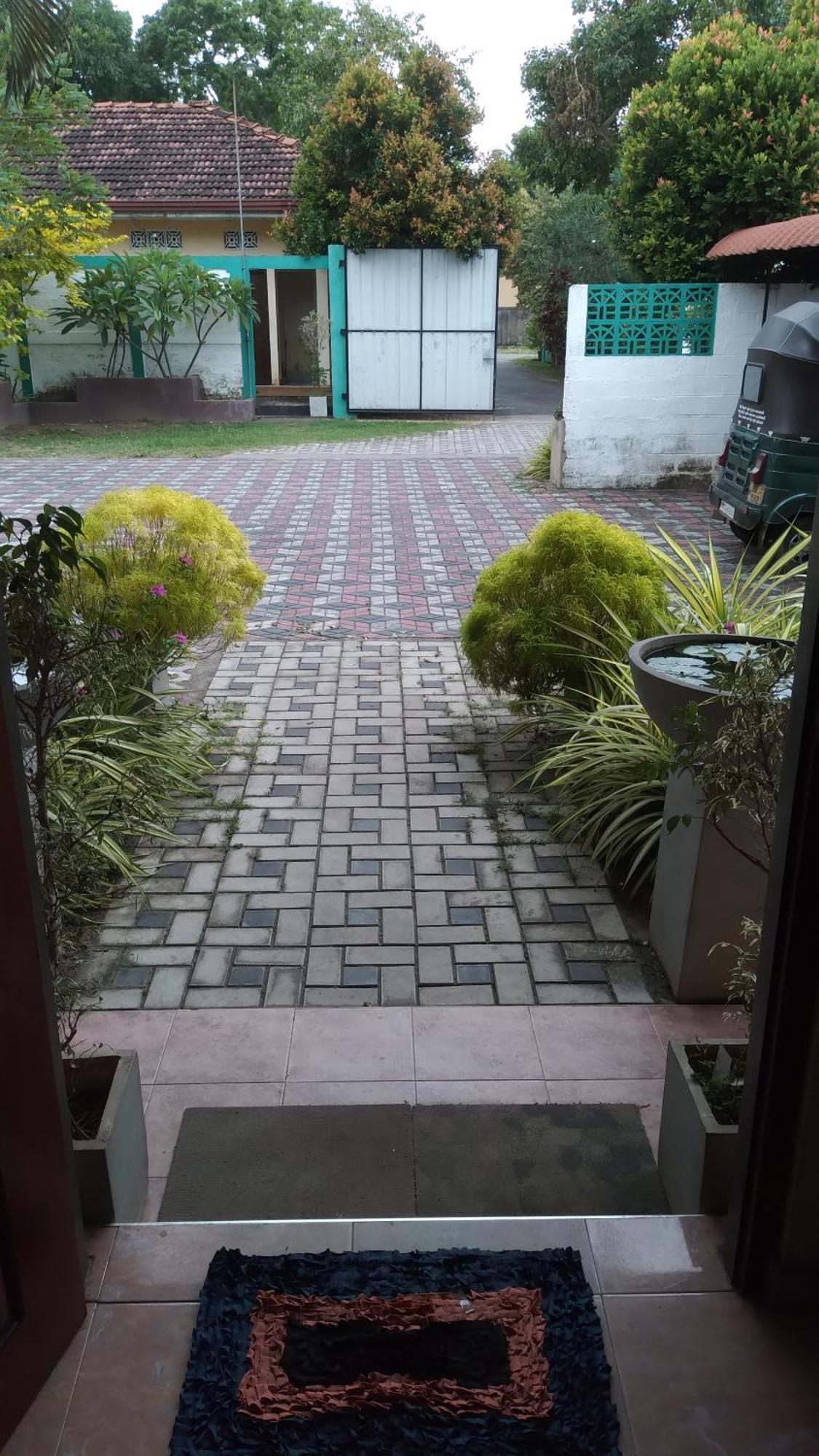 Ch Rooms - Transit Airport Negombo Exterior photo